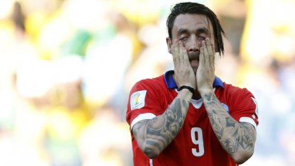 La FIFA aclaró que sigue abierta la investigación por golpe a Mauricio Pinilla en Brasil-Chile