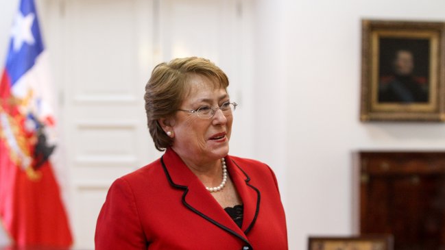 Adimark: Presidenta Bachelet alcanza un 58 por ciento de aprobación