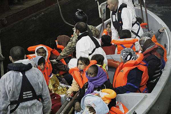 Italia rescató a 73.686 inmigrantes ilegales en últimos ocho meses