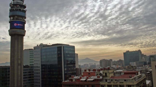 Intendencia Metropolitana decretó alerta ambiental para este miércoles