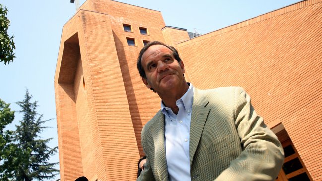 Allamand emplazó a Eyzaguirre a replicar 