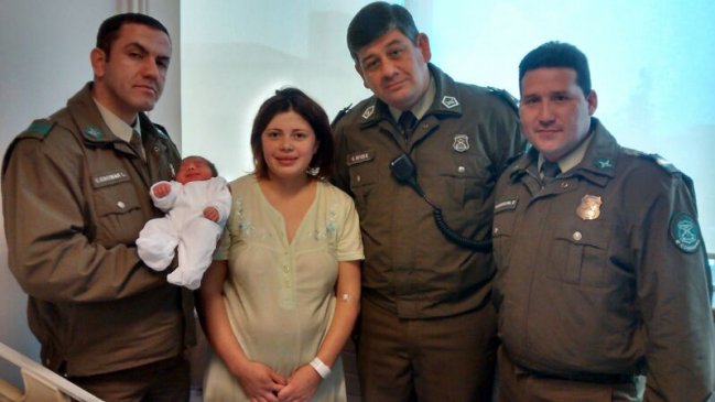 Carabineros atendió partos de emergencia en Colina y Viña del Mar