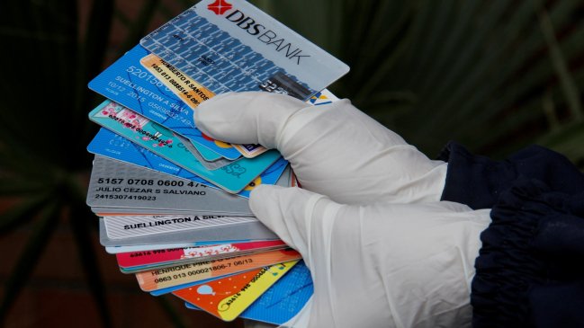 Carabineros desbarató banda de clonadores que tenía 1.300 tarjetas de crédito