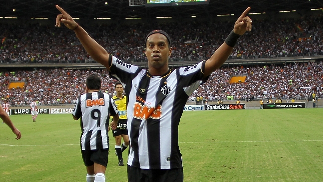 Atlético Mineiro visita a Lanús en la primera final de la Recopa Sudamericana