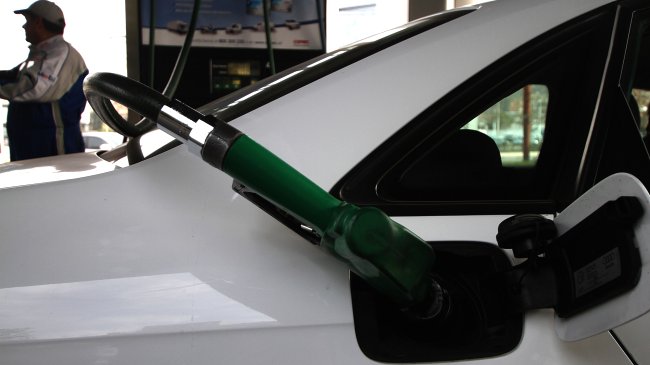 Combustibles bajan este jueves tras cuatro semanas con alzas