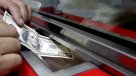 Dólar cerró con su mayor alza en dos meses