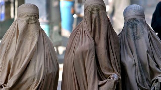 Pakistán: Cuatro mujeres fueron gravemente heridas con ácido