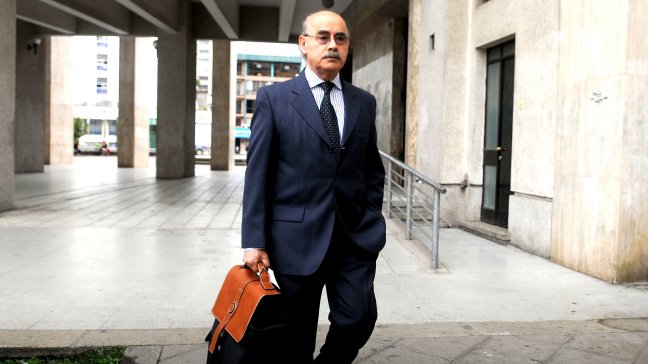 Ministro Solís se inhabilitó en el caso Matute Johns