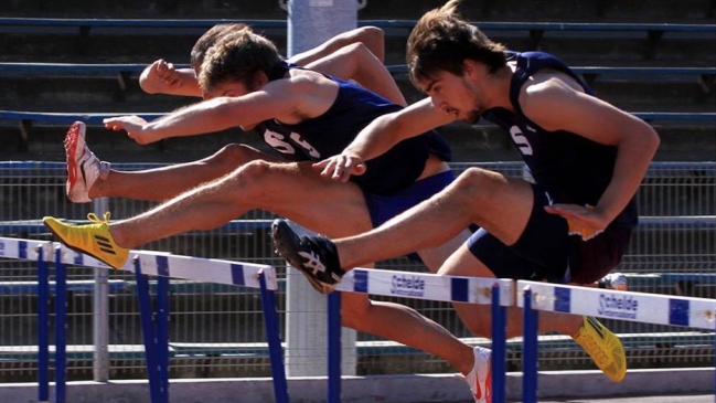 Francisco López fue sexto en su serie de 110 vallas del Mundial Junior
