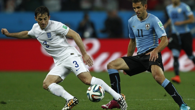 Uruguayo Stuani cree que sanción a Luis Suárez fue 