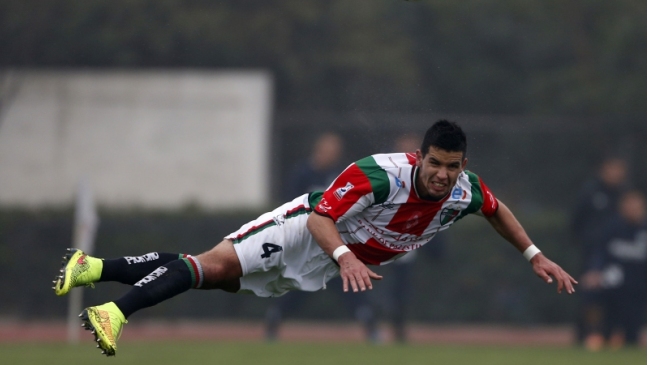 Palestino rescató un valioso triunfo ante Cobresal en El Salvador