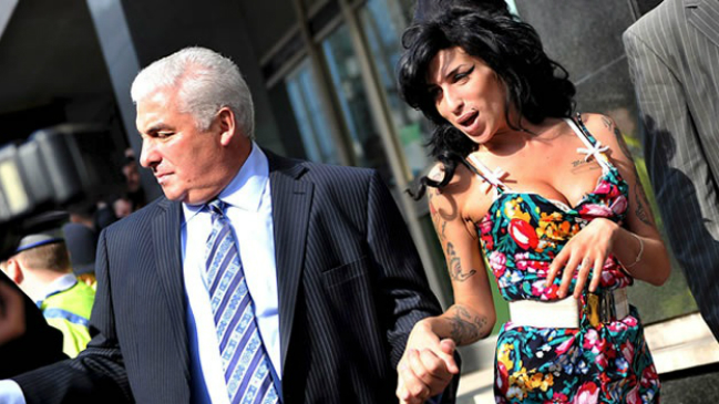 El padre de Amy Winehouse publicará su segundo álbum en septiembre