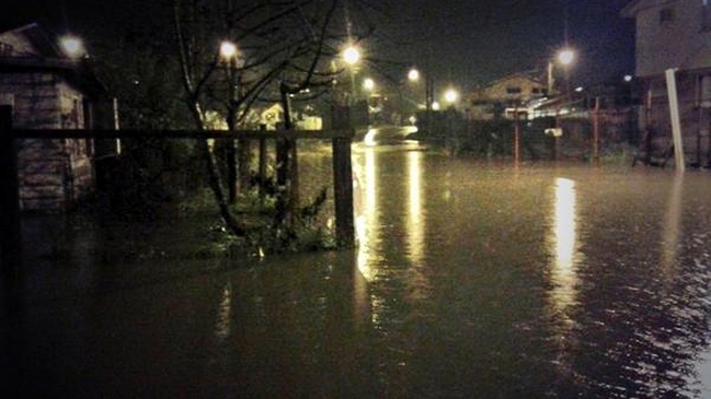 Sistema frontal entre el Biobío y Los Lagos deja más de 400 afectados