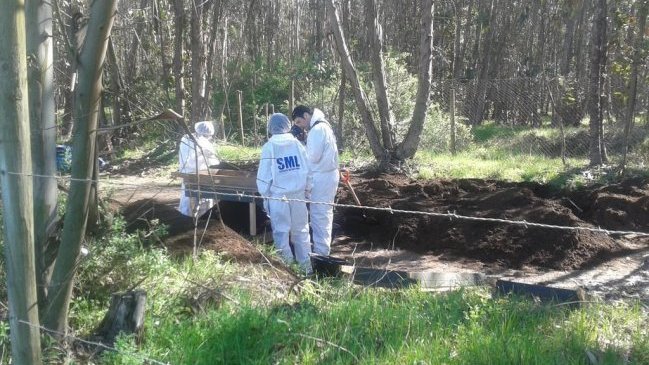 SML y PDI recolectan osamentas humanas en Santo Domingo