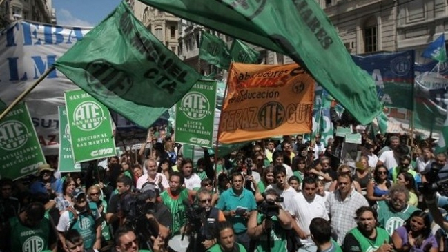 Argentina: Paro de docentes deja sin clases a cinco millones de alumnos en Buenos Aires