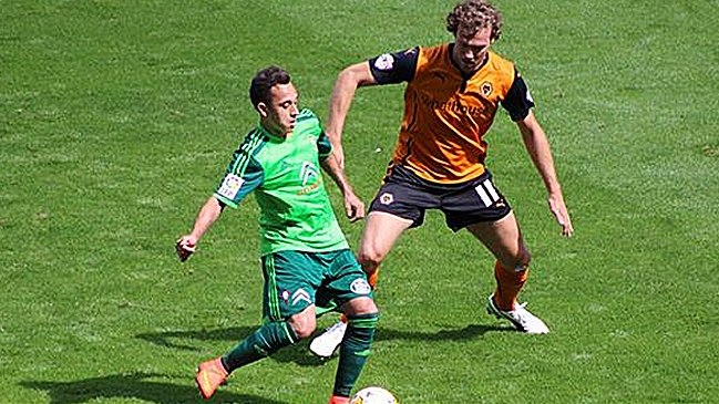 Celta de Vigo declaró intransferible a Fabián Orellana por petición de Eduardo Berizzo