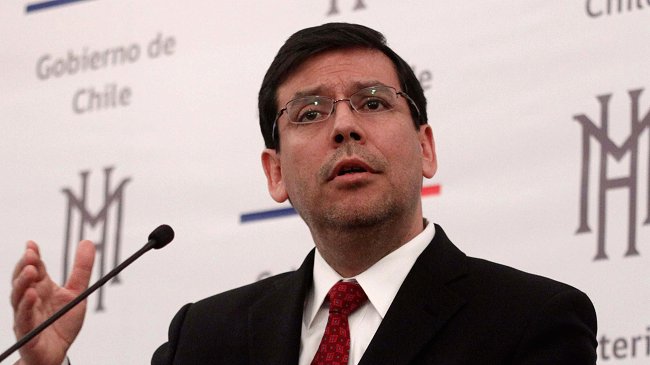 La intensa agenda del ministro Arenas para destrabar la reforma tributaria