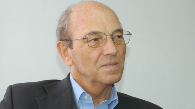 Ricardo Ffrench-Davis: La economía necesita un nuevo ciclo