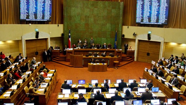 Diputados critican disminución de asignaciones por reforma al binominal