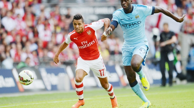 ¿Qué chilenos asoman como figuras de las ligas donde juegan?