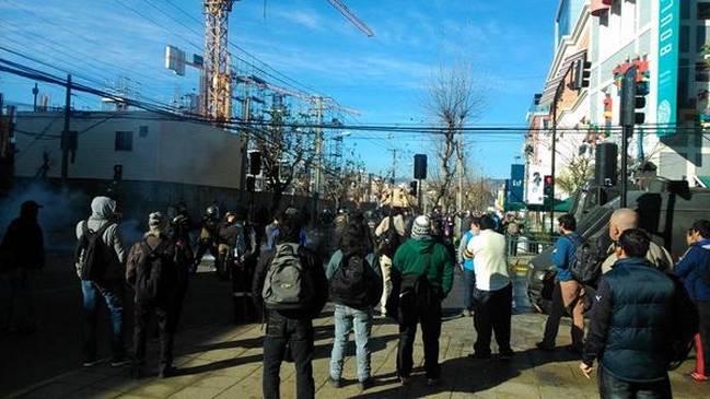 Incidentes en Viña del Mar por manifestación de trabajadores de mall paralizado
