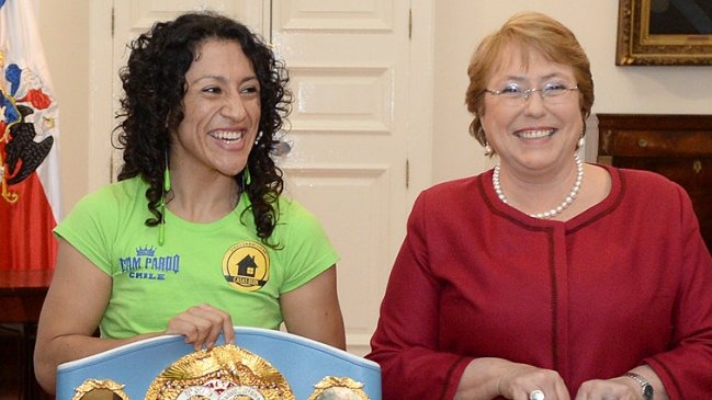 Presidenta Michelle Bachelet se reunió con Carolina 