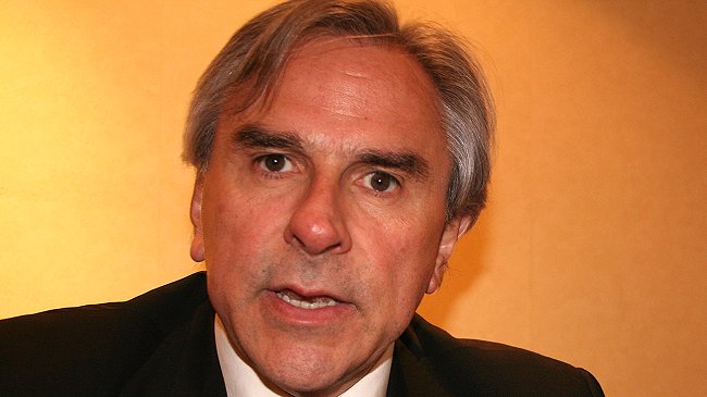 Moreira advierte que el nuevo sistema electoral lo llevará a ser Presidente de Chile