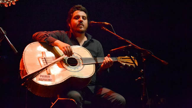 Roban instrumentos a músicos de Inti Illimani Histórico y Quilapayún