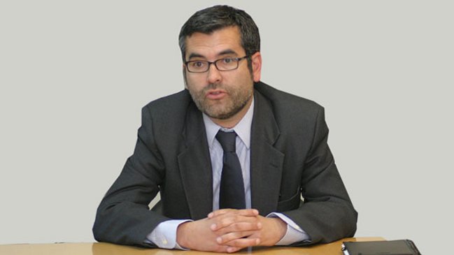 Ex director de prensa de TVN llega a Canal 13