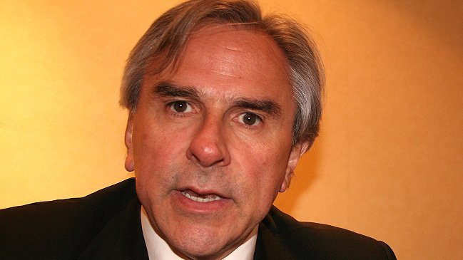 Moreira advierte que el nuevo sistema electoral lo llevará a ser Presidente de Chile