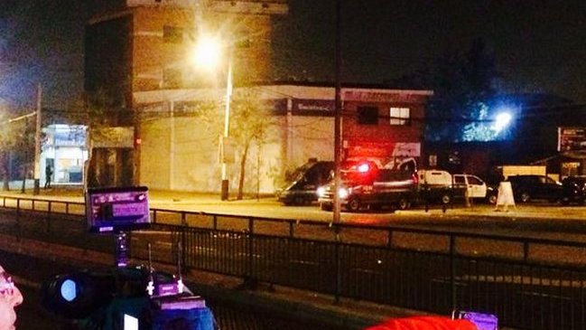 Carabineros desactivó artefacto explosivo en una sucursal bancaria