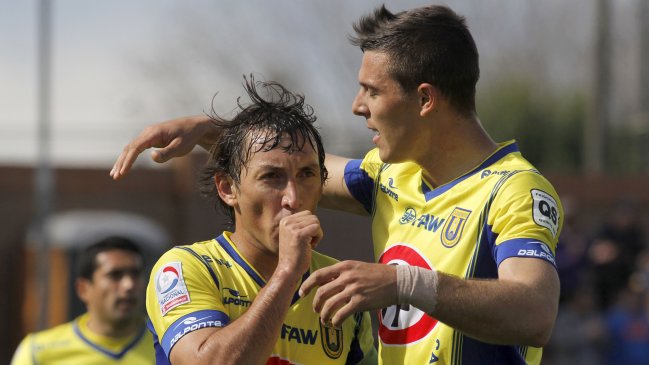 Gabriel Vargas marcó tripleta en triunfo de U. de Concepción ante Barnechea