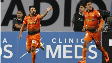Desde los doce pasos Gastón Lezcano abrió el marcador para Cobreloa
