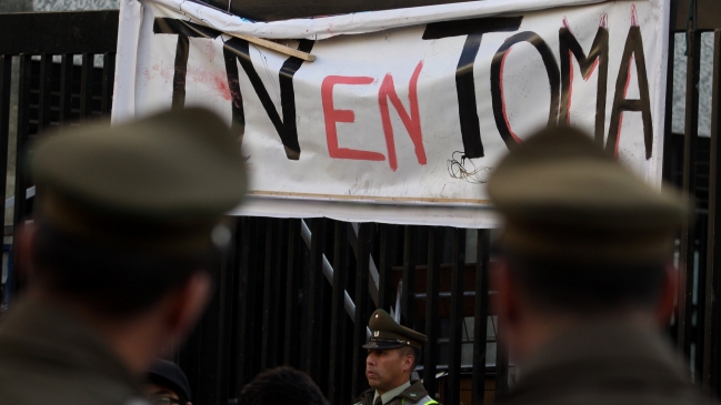 Corte acogió recursos de protección por tomas en Instituto Nacional