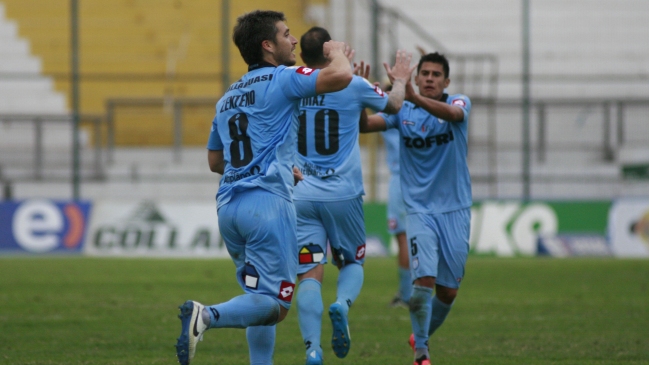 Deportes Iquique visita a Universitario de Sucre y le da el vamos a la Copa Sudamericana
