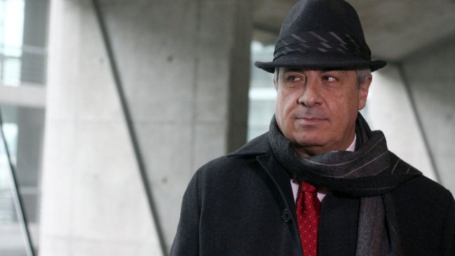 Mañalich acudió a comisión investigadora sobre concesiones hospitalarias