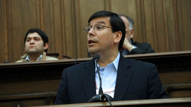 Gobierno se comprometió a una 