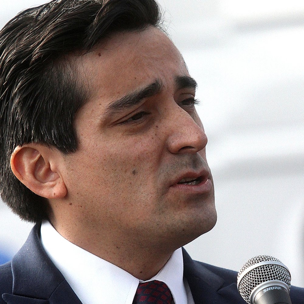 Peñailillo responde con dureza a Piñera: Fue un Presidente que destruyó las instituciones