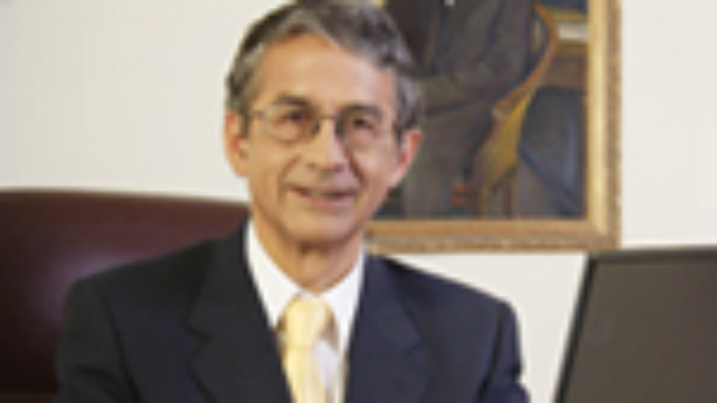 Premio Nacional de Ciencias Aplicadas: En Chile necesitamos nuevas fuentes de energía