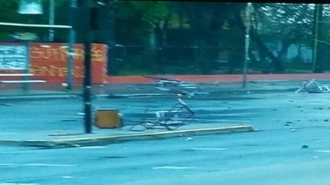 Carabineros desalojó liceo tomado por estudiantes en El Bosque