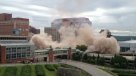 La espectacular demolición de un hotel en EE.UU.