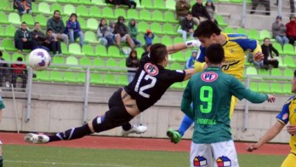 Santiago Wanderers goleó con claridad a San Luis y avanzó a octavos de la Copa Chile