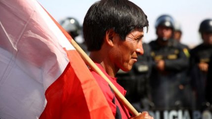  Policía peruana detuvo marcha al 