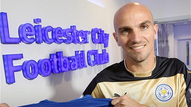 Esteban Cambiasso fichó en Leicester City de la Premier League