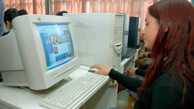 Este domingo concluye postulación a beca práctica técnico profesional de Junaeb