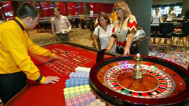 Diputados propusieron medidas de restricción en casinos de juegos para ludópatas