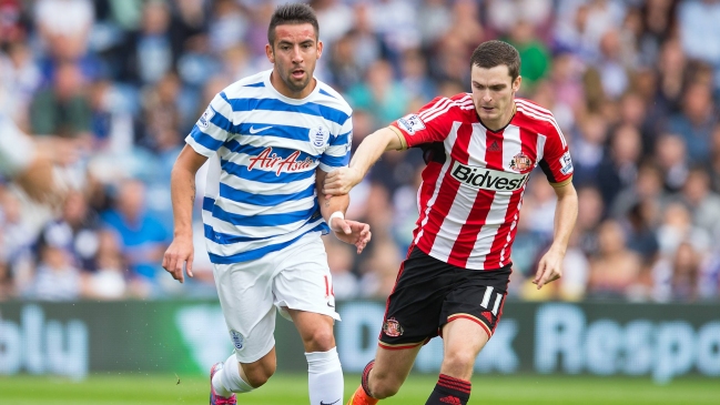 Mauricio Isla festejó con Queens Park Rangers el primer triunfo en la Liga Premier inglesa