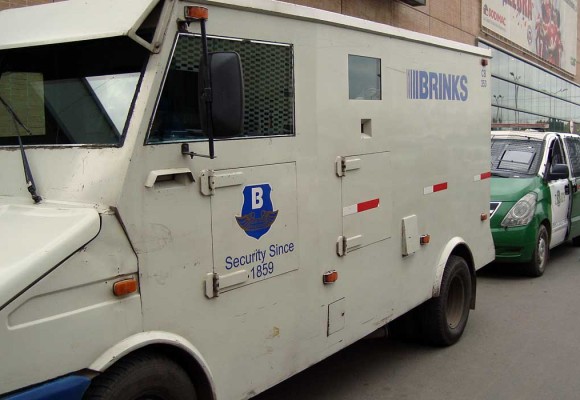 Carabineros sugirió suspender a Brink's del transporte de valores