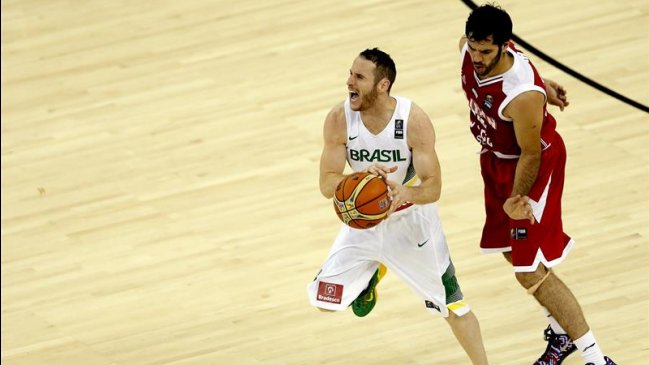 Brasil logró su segundo triunfo en el Mundial de España a costa de Irán
