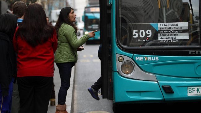 Panel de expertos del Transantiago: Estamos obligados por ley a aplicar el alza